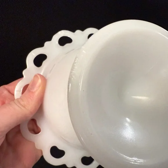 Vintage Anchor Hocking Milk Glass Lace  "Old Colony" 5.25" Sherbet Bowl Pedestal - Picture 8 of 16